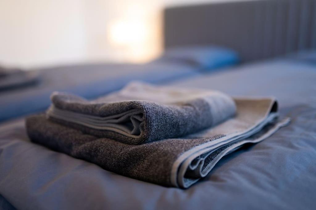 Comfortable 2br Apt With Parking, Wi-fi Near Center, Wein, Austria Appartement
